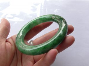 本翡翠プリンセスバングル