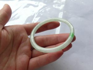 本翡翠プリンセスバングル