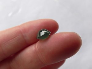 ろうかん翡翠ルース