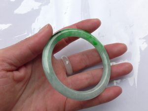 本翡翠プリンセスバングル