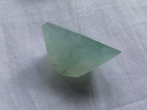 氷翡翠原石
