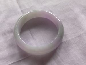 ラベンダー翡翠バングル　桃李