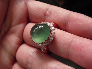 ろうかん翡翠ルース