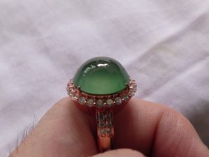 ろうかん翡翠ルース