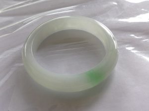 高級氷翡翠バングル