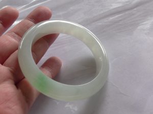 高級氷翡翠バングル