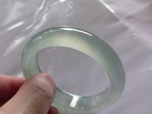 高級氷翡翠バングル