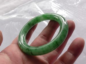 高級プリンセス翡翠バングル