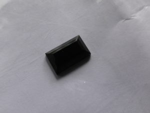 黒翡翠ルース
