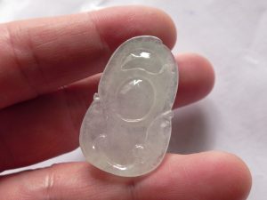 氷翡翠カービング