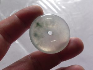 氷翡翠カービング