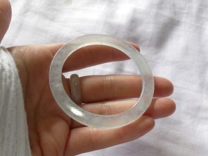 氷翡翠バングル