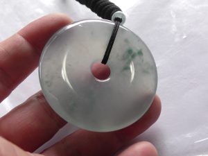 高級氷翡翠カービング
