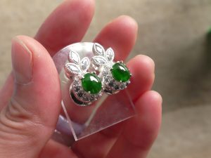 ろうかん翡翠ペアルース