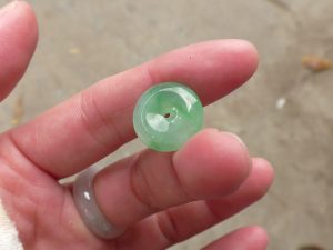 氷翡翠カービング
