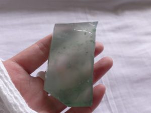 氷翡翠原石