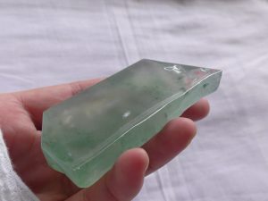 氷翡翠原石