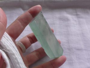 氷翡翠原石