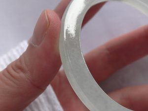 氷翡翠バングル