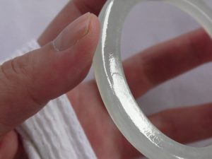 氷翡翠バングル