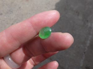 蛍光翡翠ペアルース