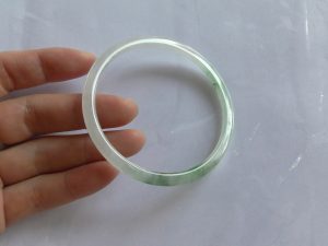 アイスフラワープリンセスバングル