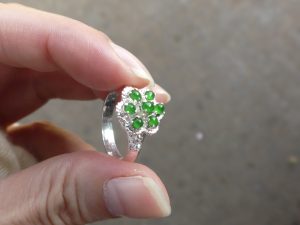 ろうかん翡翠リング