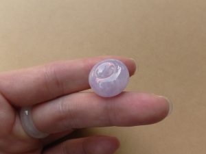 ラベンダー氷翡翠カービング