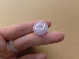 ラベンダー氷翡翠カービング