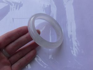 ラベンダー氷翡翠バングル