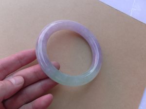ラベンダー翡翠プリンセスバングル