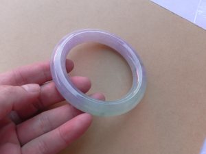 ラベンダー翡翠プリンセスバングル