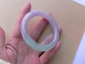 ラベンダー翡翠プリンセスバングル