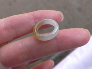 くりぬき氷翡翠リング