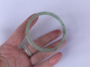 氷翡翠プリンセスバングル