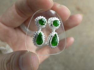 ろうかん翡翠ペアルース