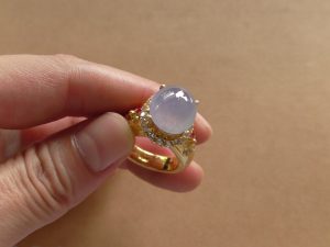 ラベンダー翡翠ルース