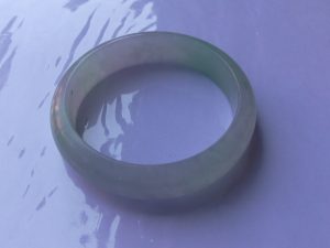 アイスラベンダー翡翠バングル