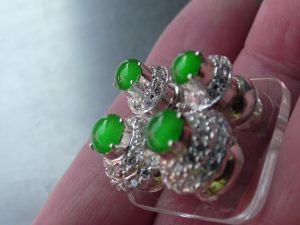 高級蛍光翡翠セットルース