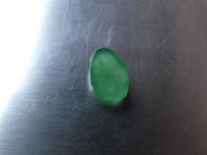 氷翡翠ルース原石