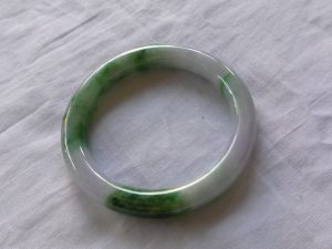 三彩プリンセス翡翠バングル