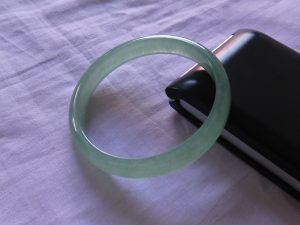 ブルーグリーン氷翡翠バングル