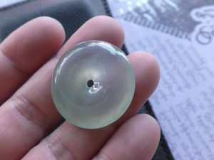 氷翡翠カービング