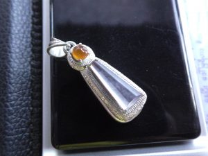 マルチカラー翡翠セットルース
