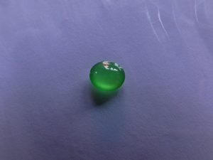 蛍光翡翠ルース