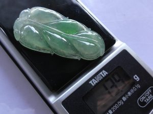 氷翡翠カービング