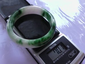 本翡翠バングル