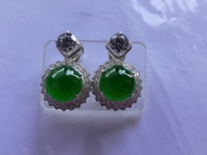 高級ろうかん翡翠ペアルース