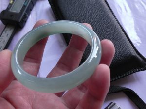 高級氷翡翠バングル