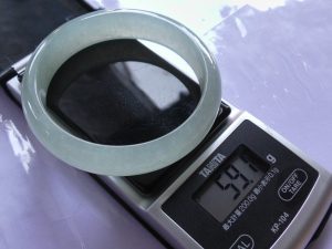 氷翡翠バングル